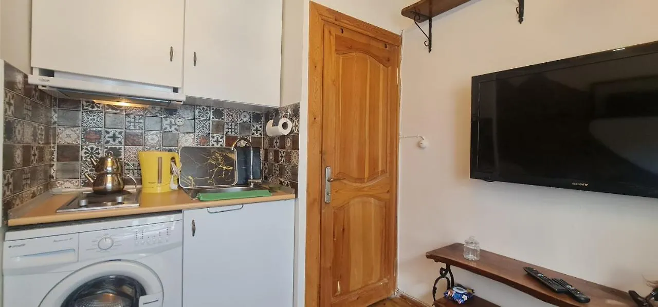 Galata Duplex Apt. *Balcony* 1 Min To Metro Stn. Apartment Istanbul